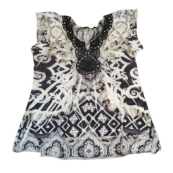 Apt. 9 Black And White Short Cap Sleeve Top Blouse, Blinged Ctr Accent Lge EUC - Picture 1 of 5